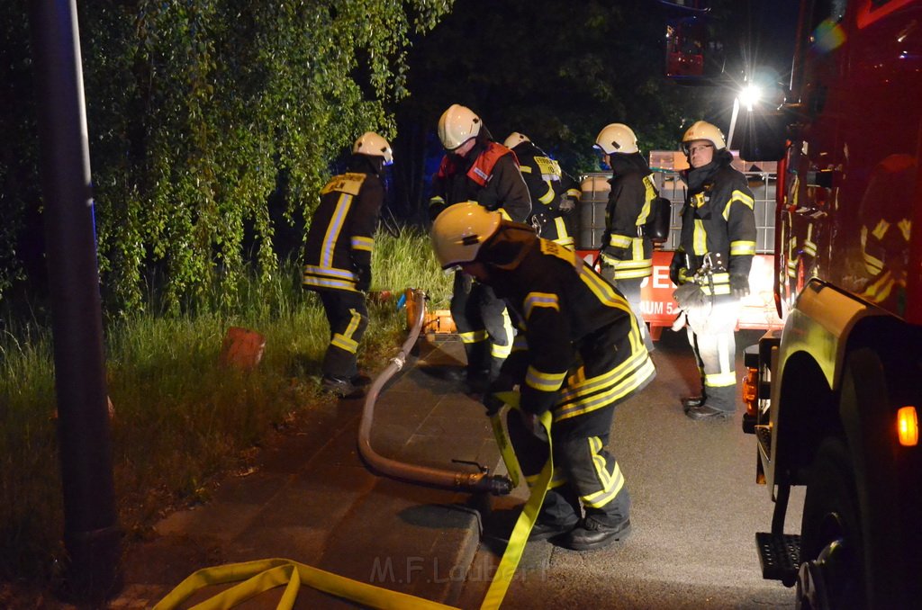 Grossfeuer Poco Lager Koeln Porz Gremberghoven Hansestr P190.JPG - Miklos Laubert